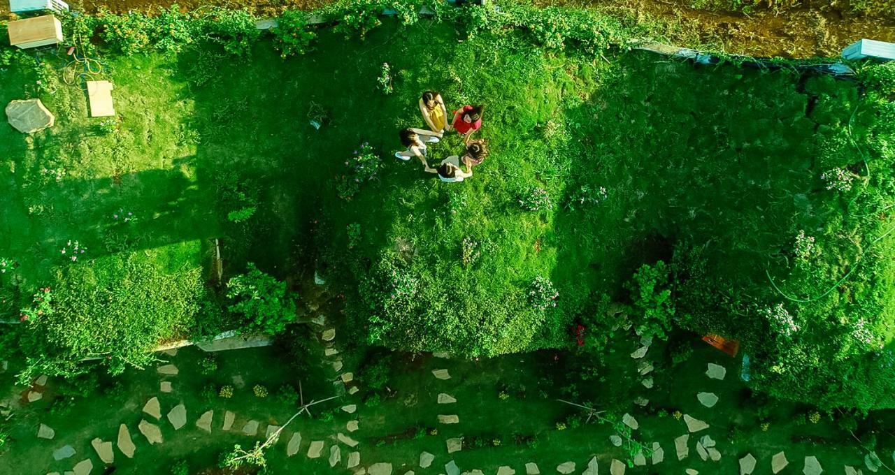 Moc Chau Hobbiton Bed and Breakfast Εξωτερικό φωτογραφία